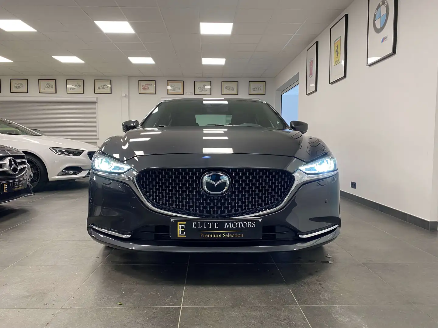 Mazda 6 2.0i SKYACTIV-G Skydrive / 1erMAIN/ FULL OPTION Grijs - 2