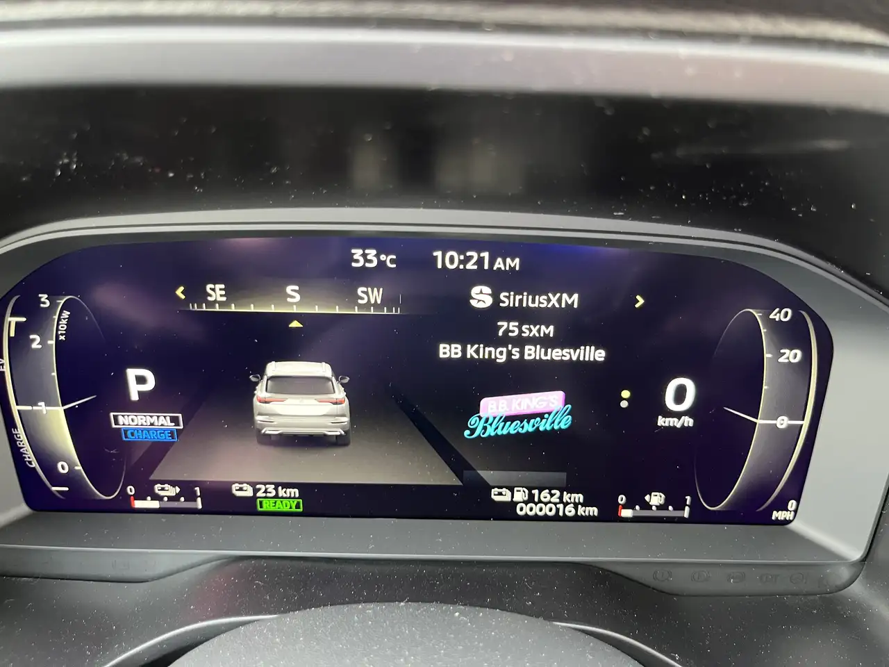 Mitsubishi Outlander снимка Mitsubishi Outlander