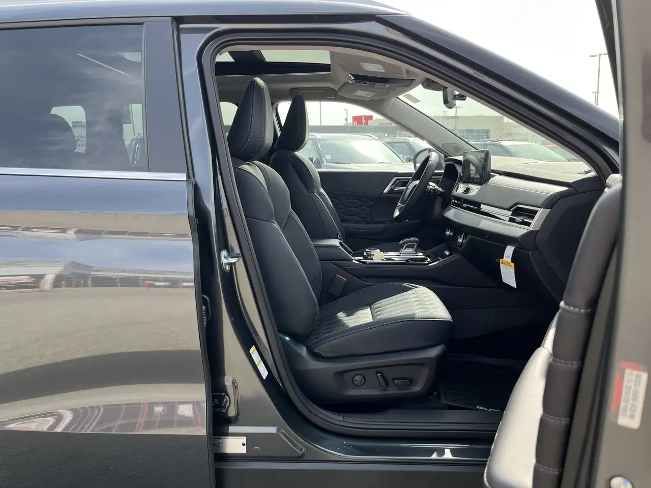 Mitsubishi Outlander снимка Mitsubishi Outlander
