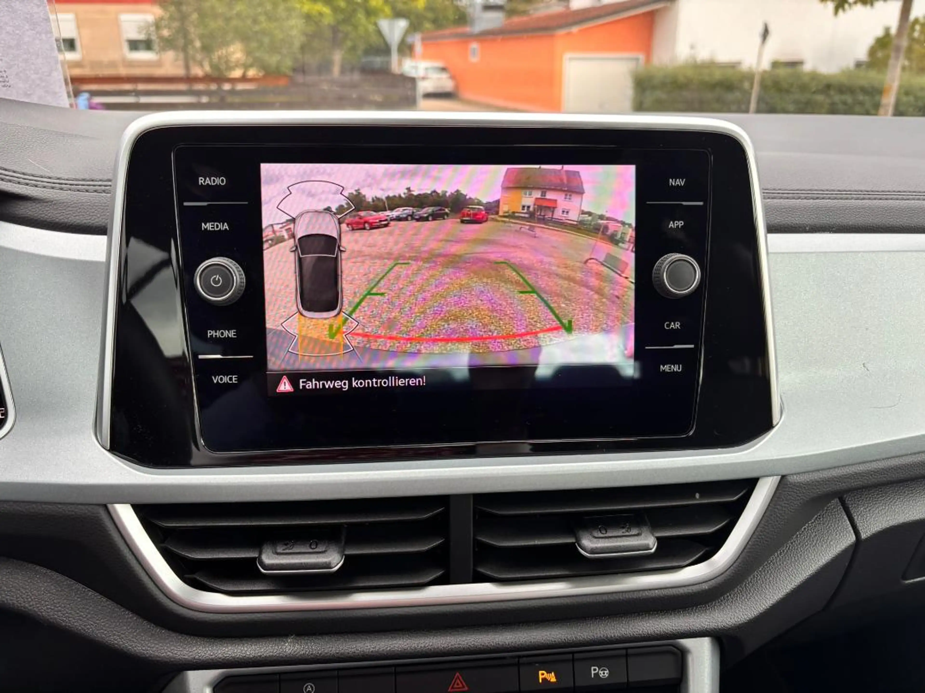 Volkswagen T-Roc Cabrio Style 1.0 l TSI+KAMERA+NAVI+DAB — photo 9