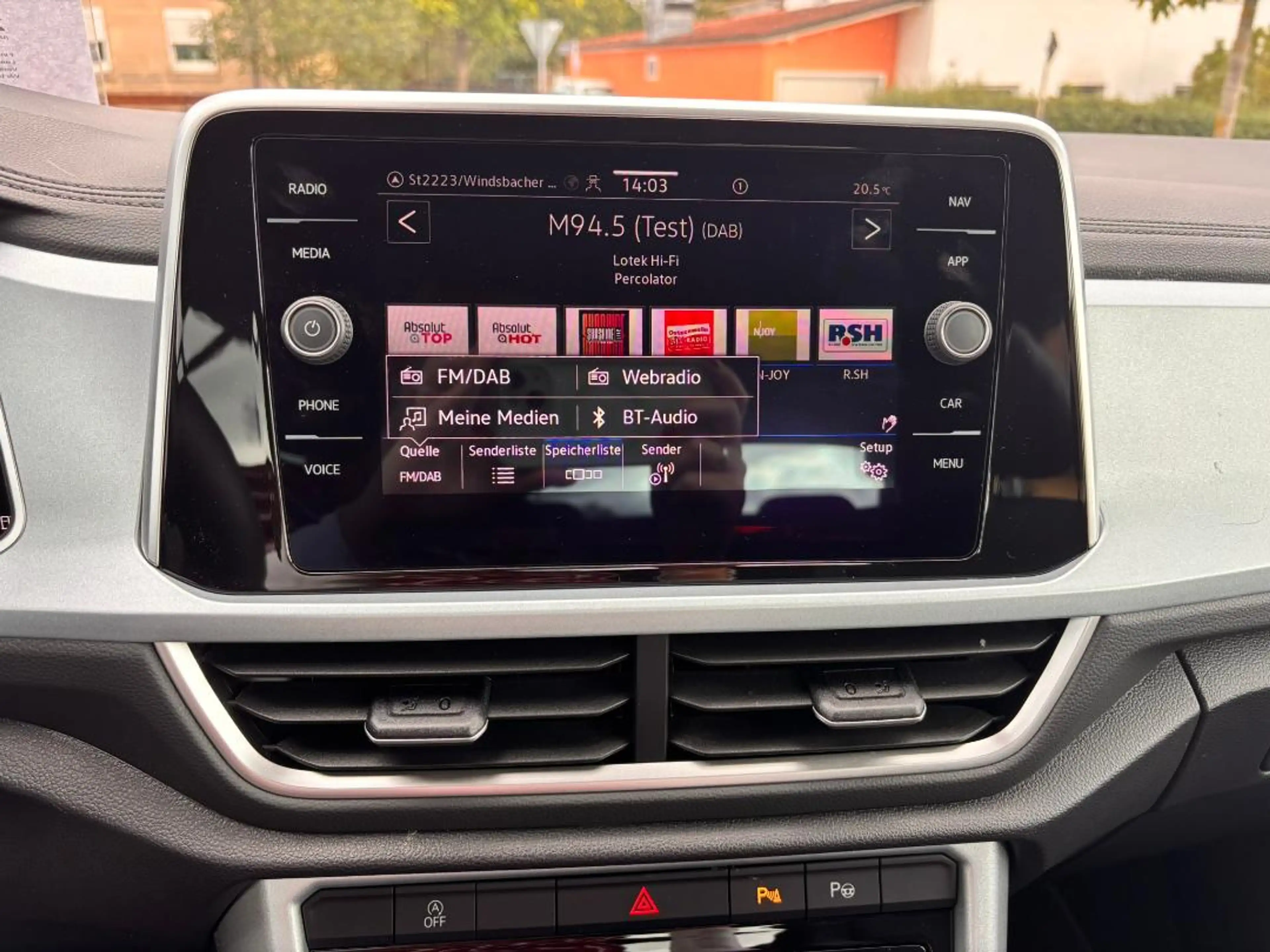 Volkswagen T-Roc Cabrio Style 1.0 l TSI+KAMERA+NAVI+DAB — photo 10