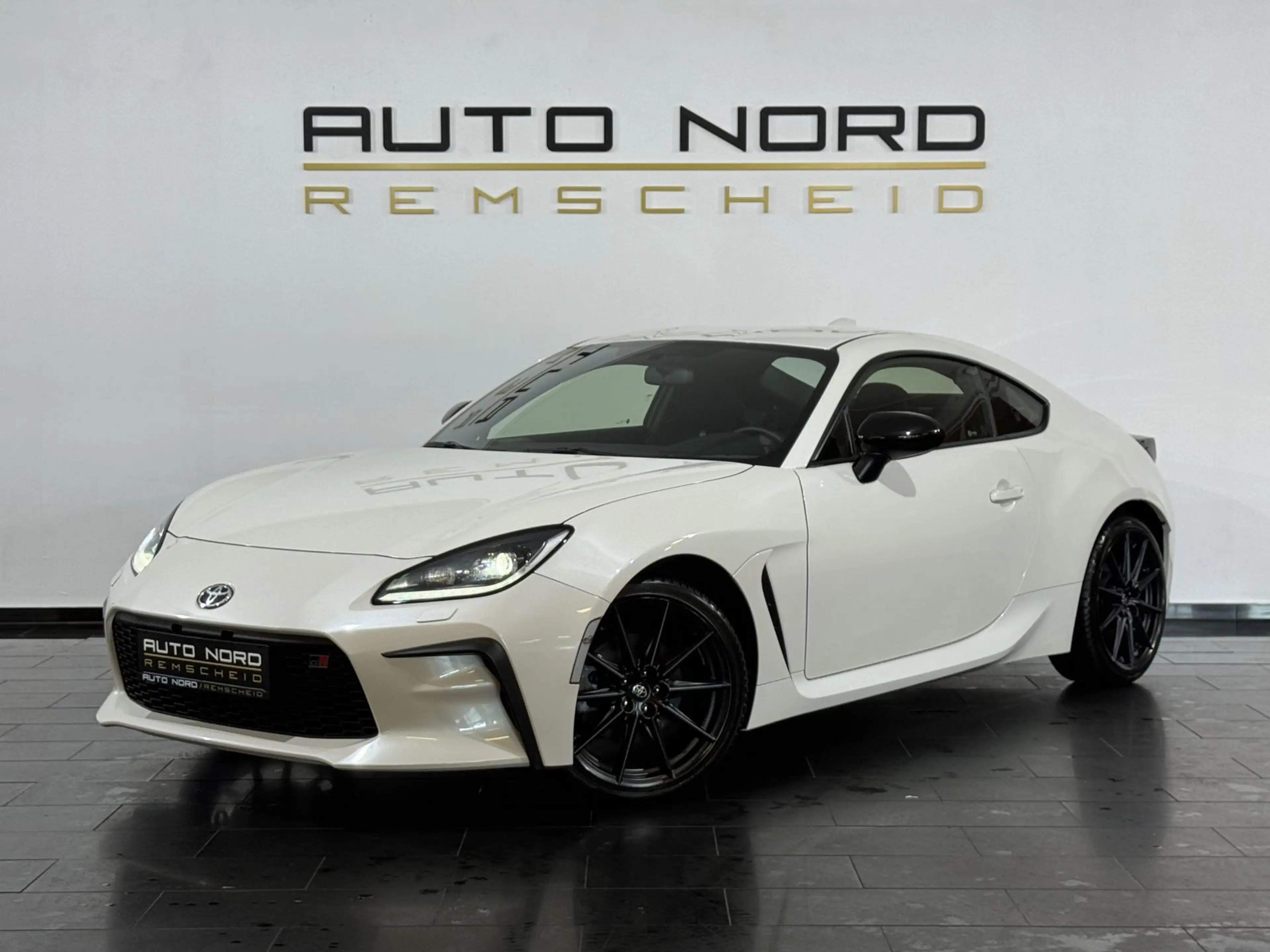 Toyota GR86 Premium *Matrix*CarPlay*Kamera*Virtual*2.H*