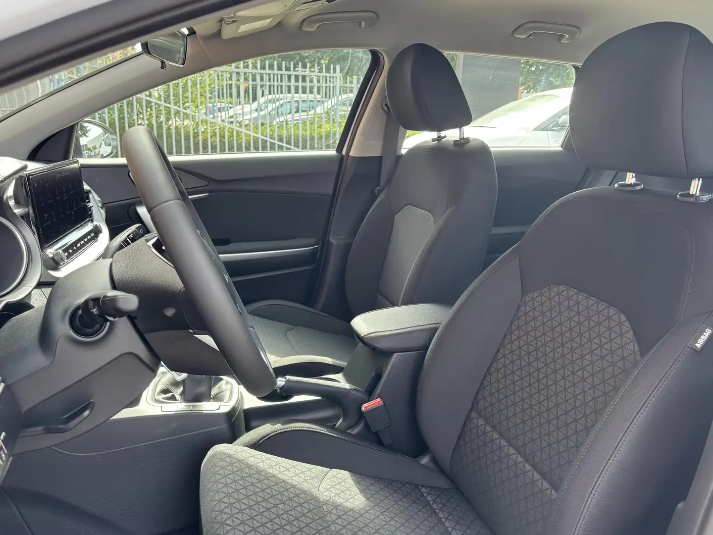 Kia Ceed SW / cee'd SW Sportswagon 1.0 T-GDi ComfortLine | €2.880,- korti Wit - 2