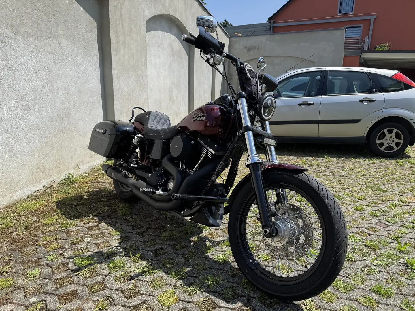 Harley-Davidson Dyna Street Bob Clubstyle Červená - 1