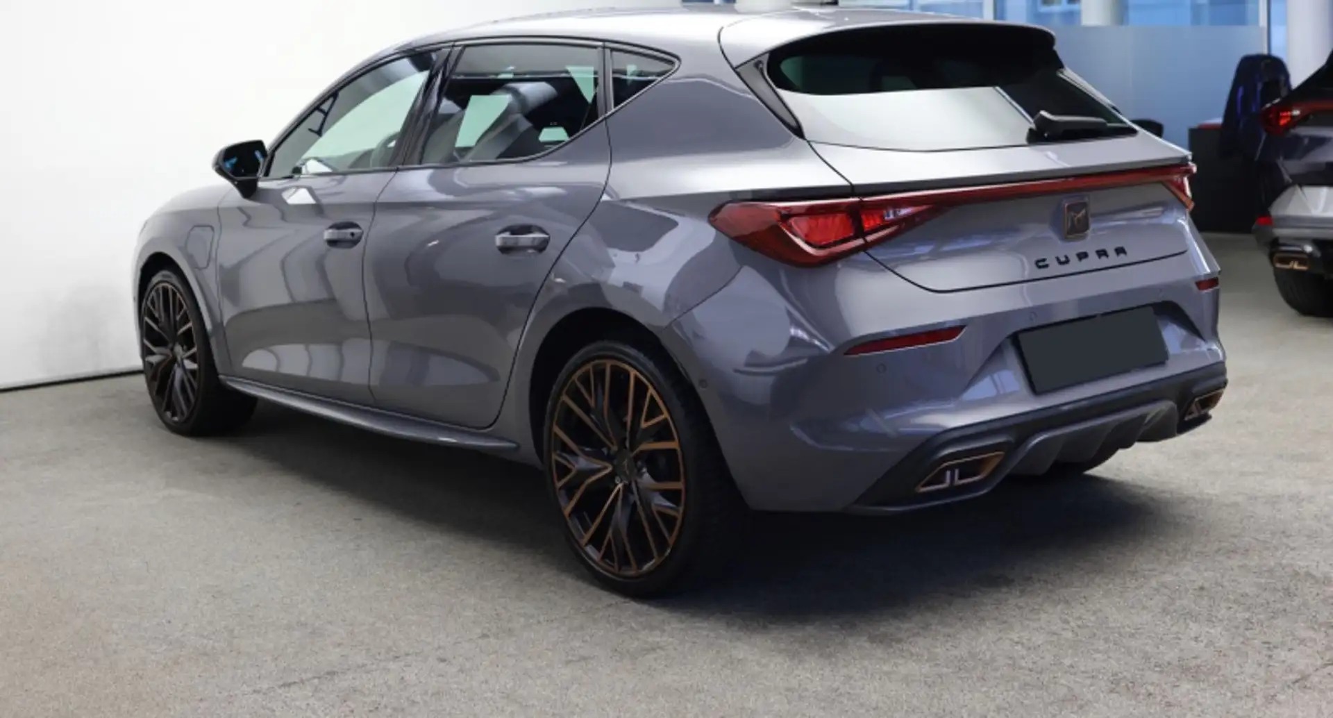 CUPRA Leon 1.4 e-HYBRID 245 CV DSG Grigio - 2