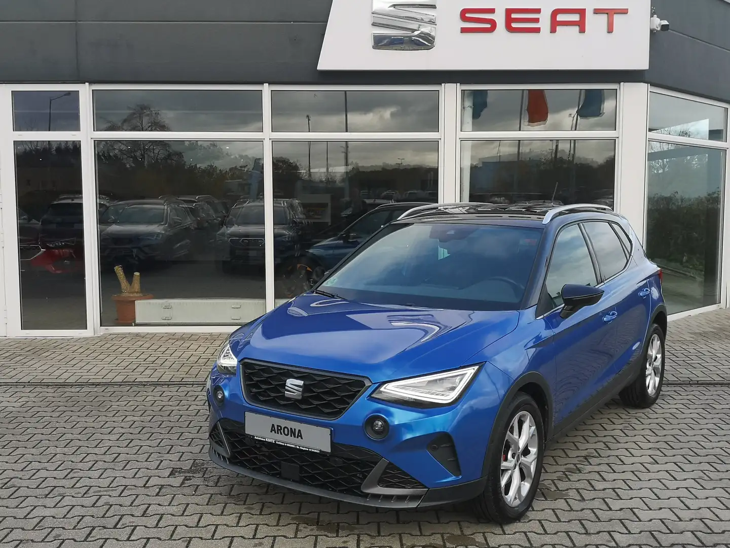 SEAT Arona FR LED NAVI KAMERA Bleu - 1