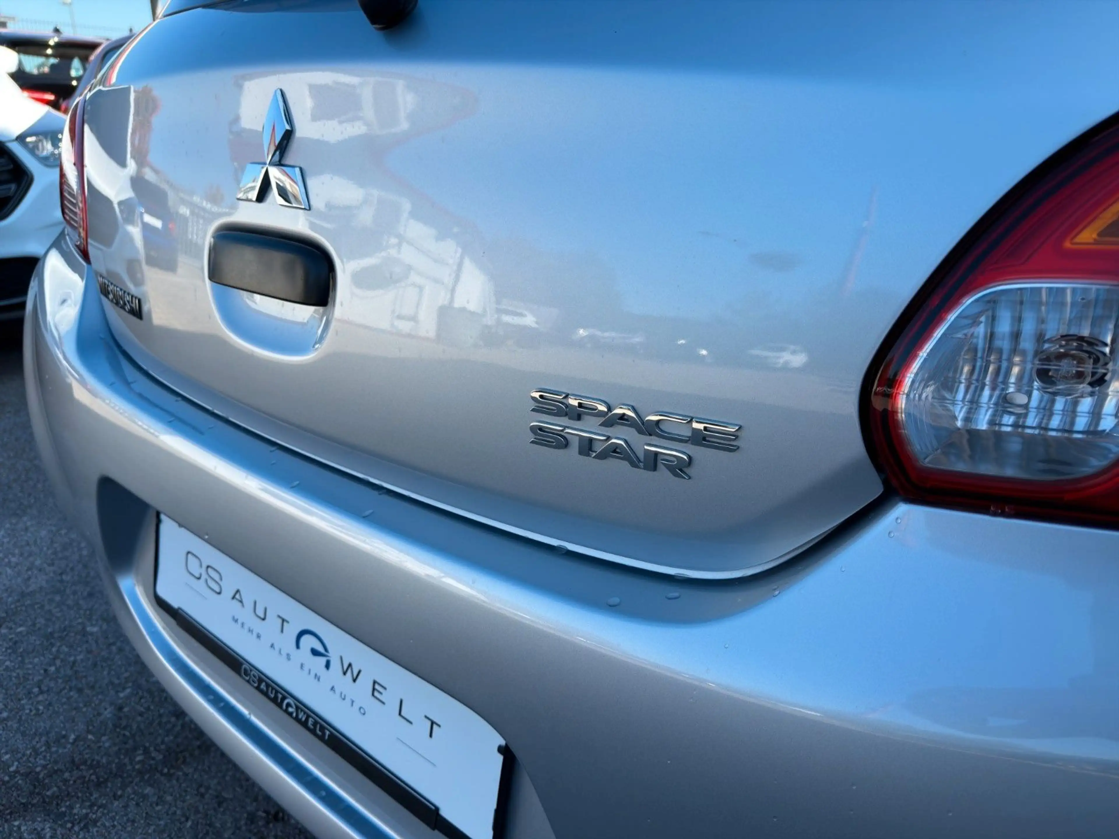 Mitsubishi Space Star KLIMA SERVO RADIO — photo 11