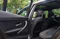 BMW 320 3-serie Touring 320i Executive Aut. | M-pakket | P Grijs - thumbnail 31