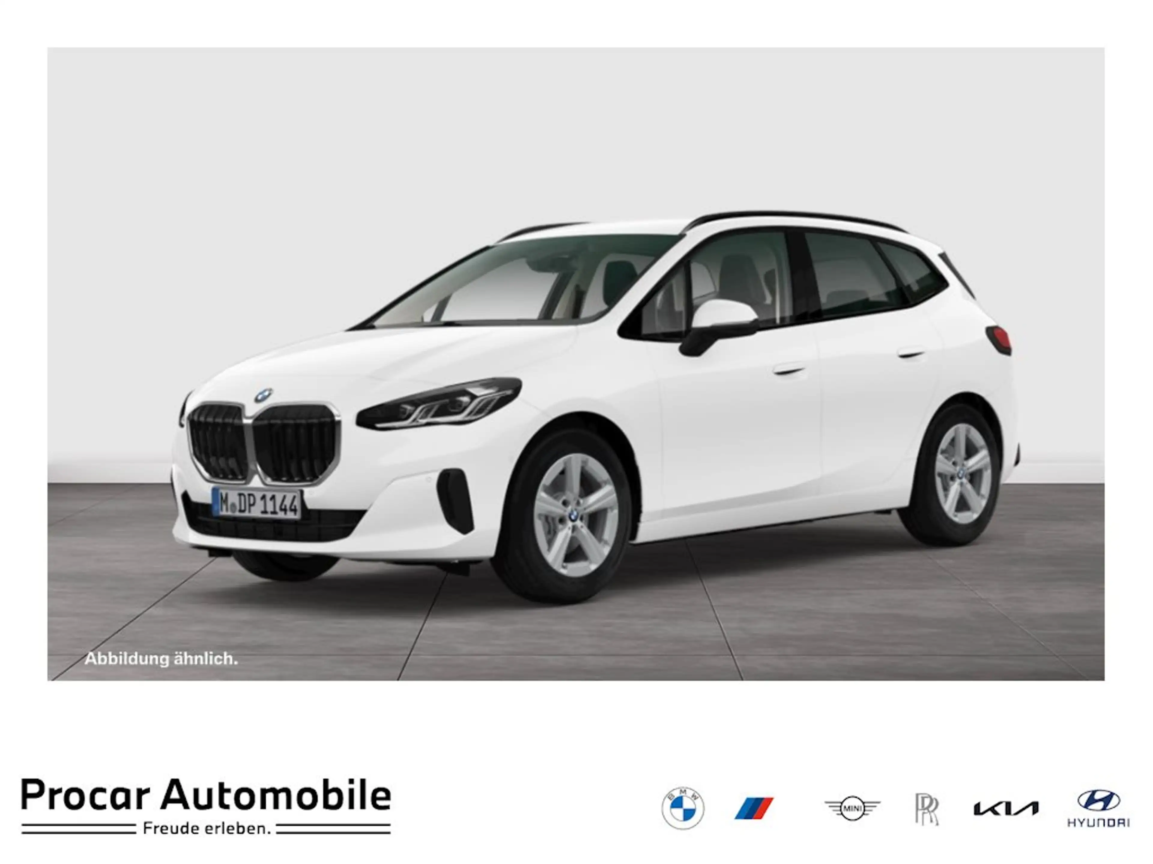BMW 220 i Active Tourer ACC AHK RFK NAVI LED