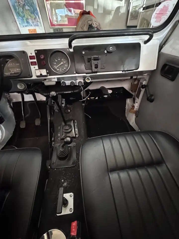 Suzuki LJ 80 Geländewagen, foto 7