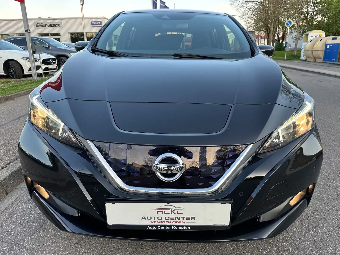 Nissan Leaf 2.Zero Edition 150PS*360°Kamera*ACC Schwarz - 2