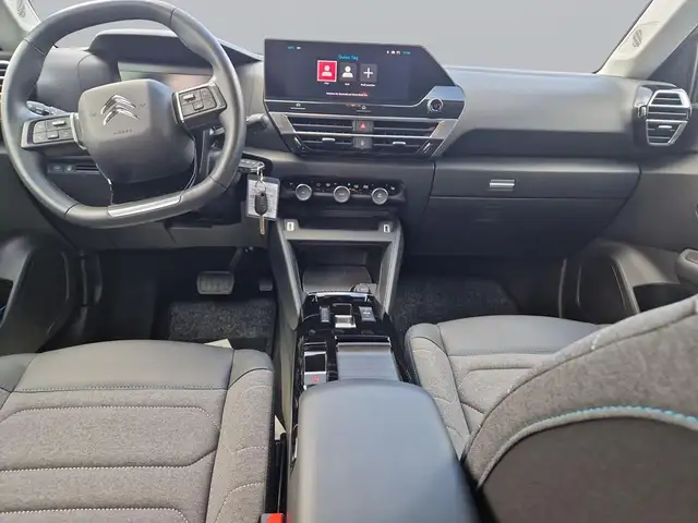 Citroen C4 view 14