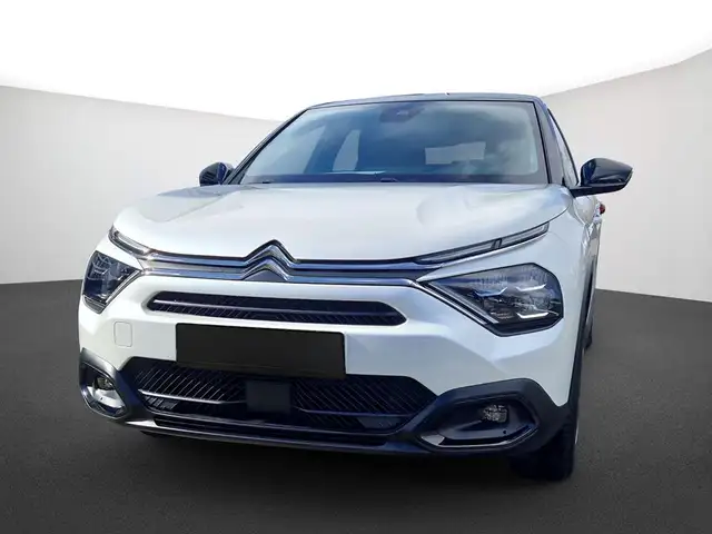 Citroen C4 view 2