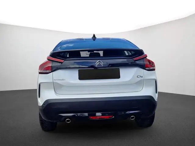 Citroen C4 view 4
