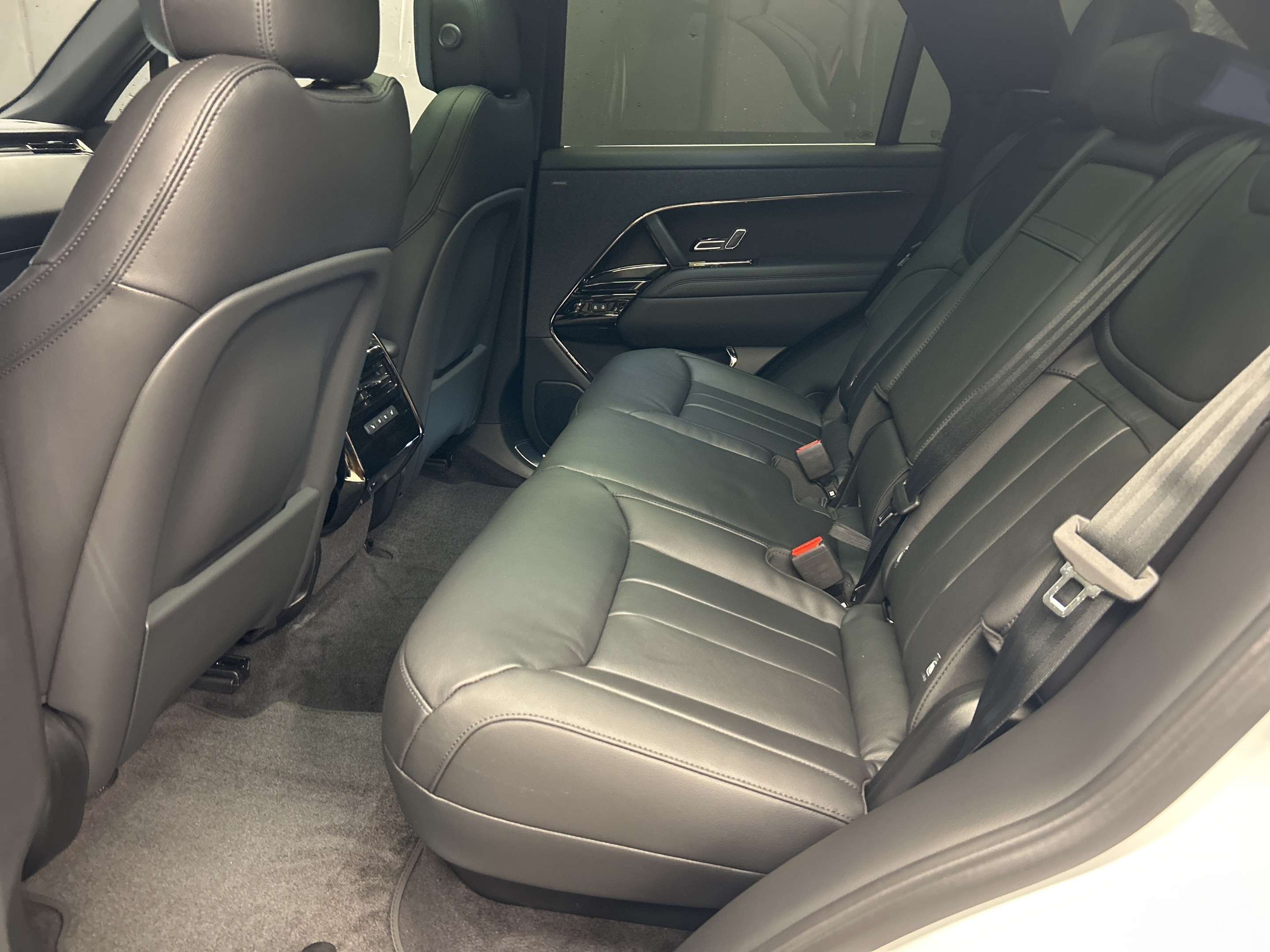 2026 Land Rover Range Rover Sport S thumb 17