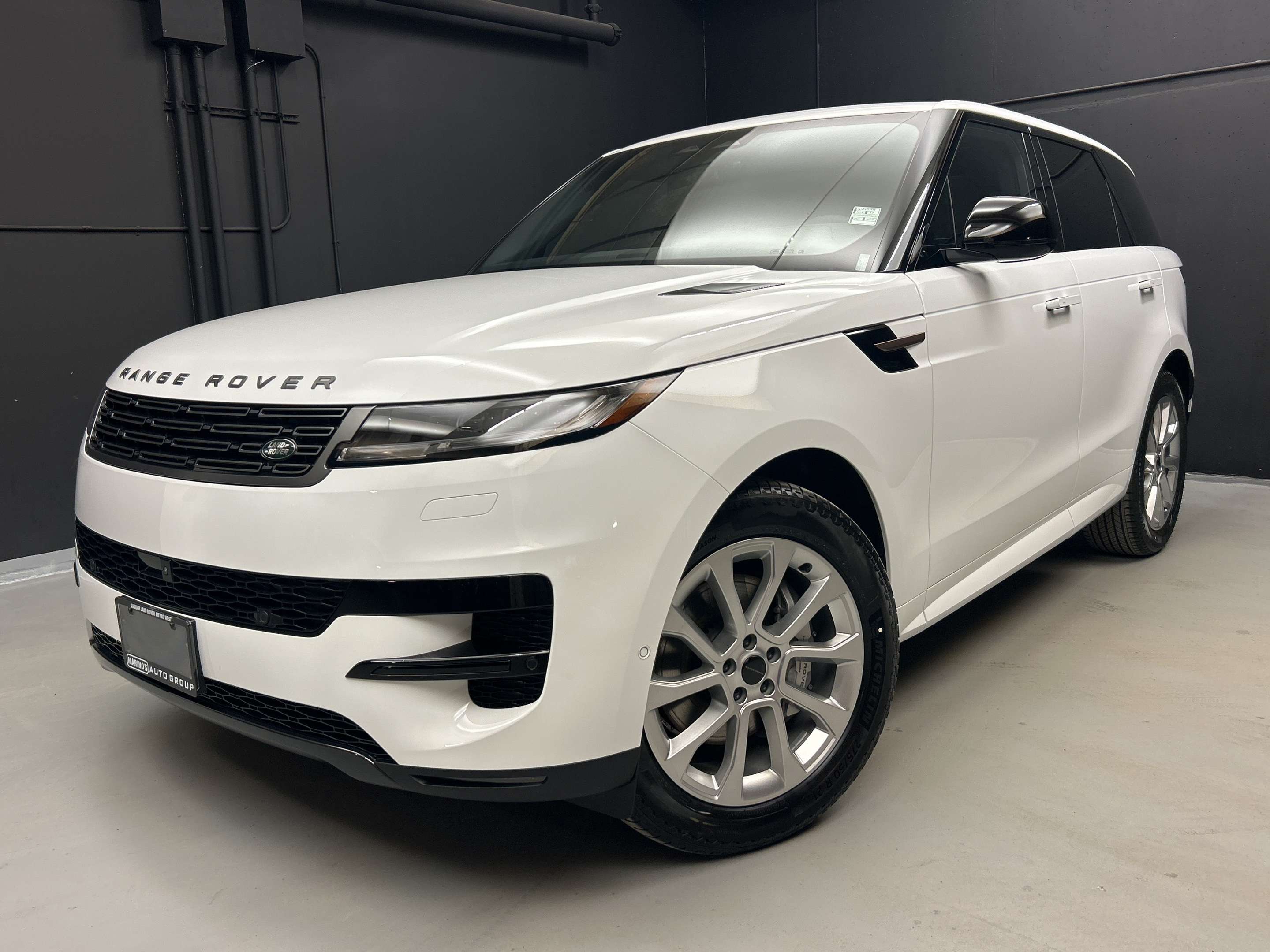 2026 Land Rover Range Rover Sport S