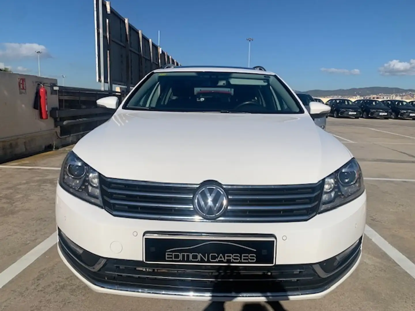 Volkswagen Passat Variant 2.0TDI Highline BMT DSG 177 Blanco - 2