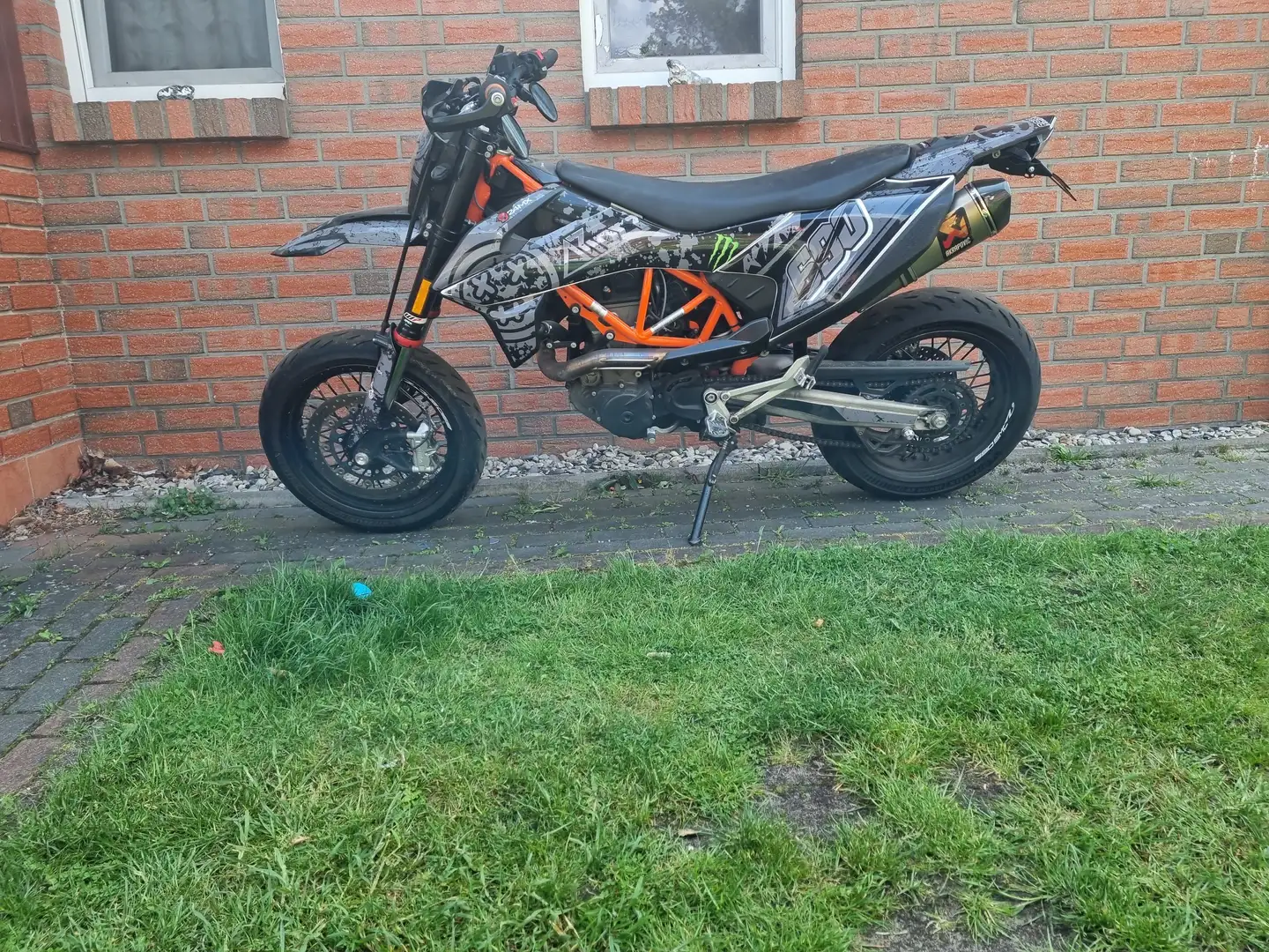 KTM 690 SMC R Negru - 1
