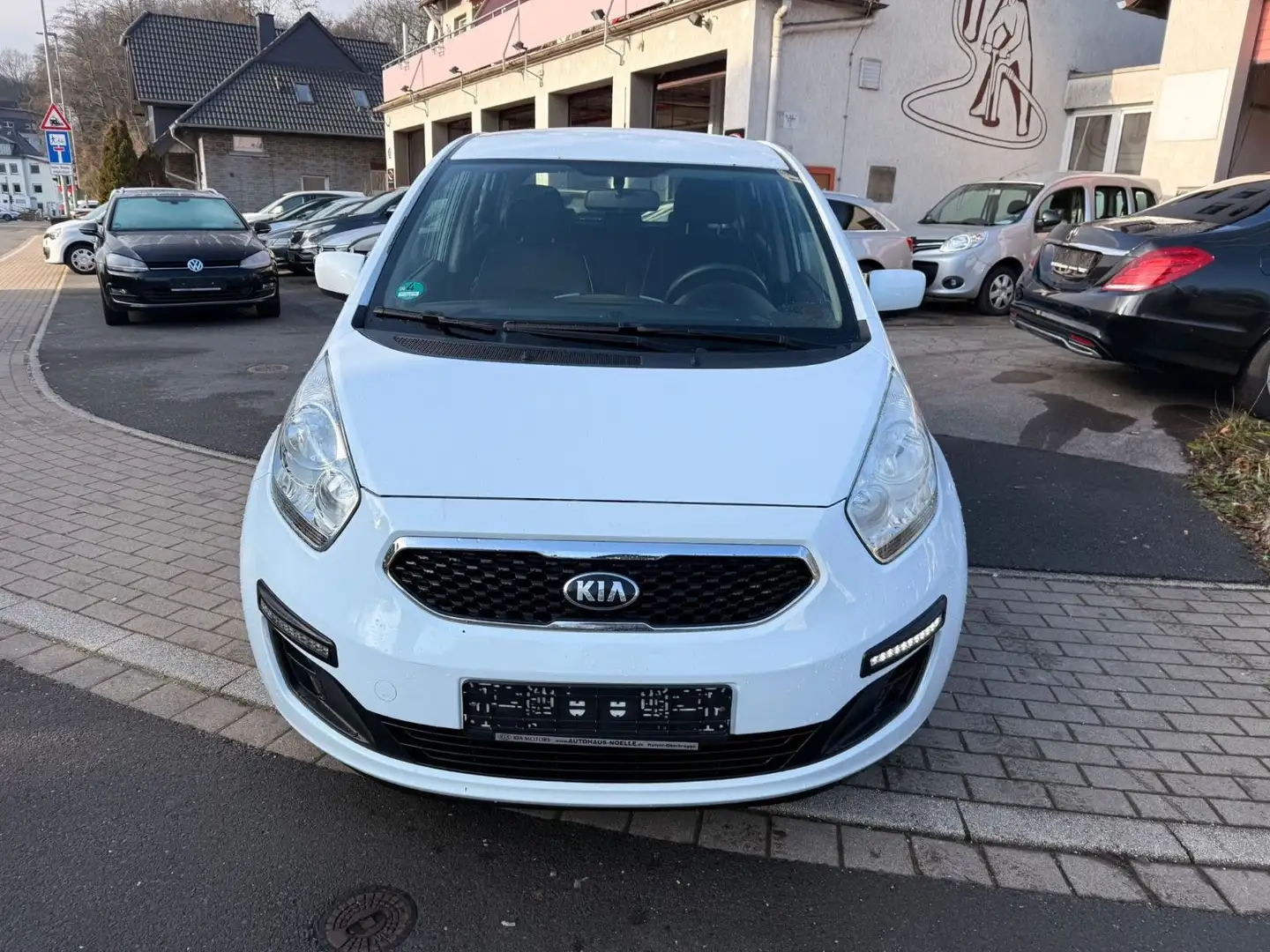 Kia Venga Business Line 1  Klima,Navi,SHZ,2.Hand Weiß - 2