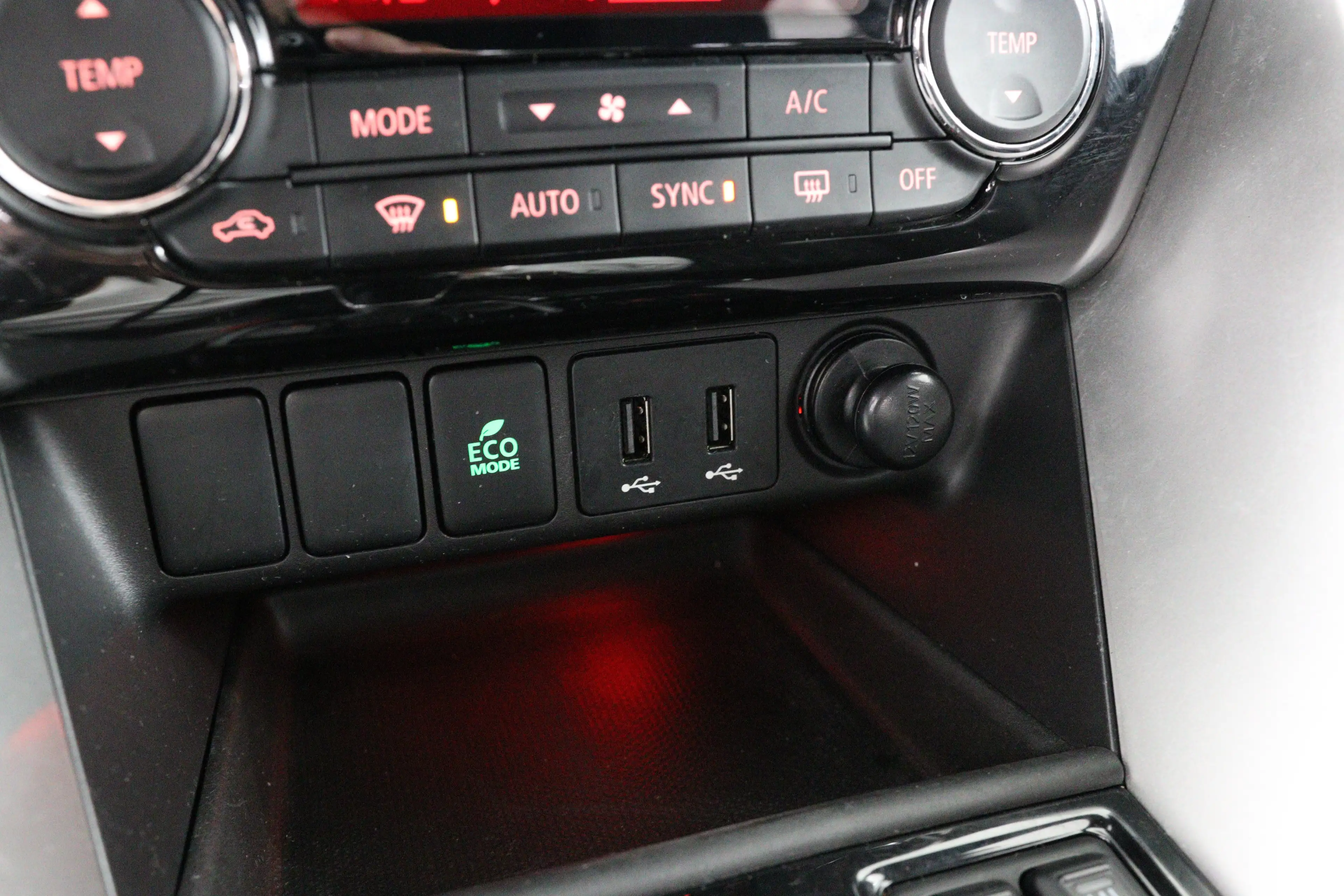 Mitsubishi Eclipse Cross 1.5 DI-T Black Edition Automaat | Trekhaak Afneemb — photo 38