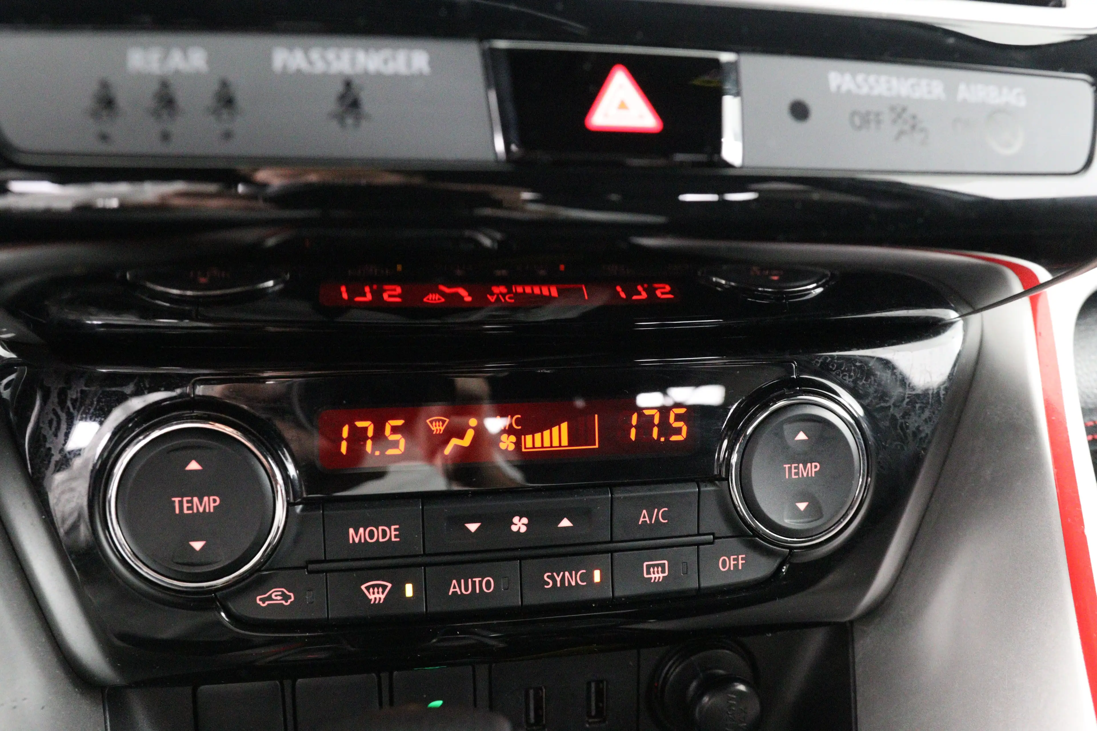 Mitsubishi Eclipse Cross 1.5 DI-T Black Edition Automaat | Trekhaak Afneemb — photo 27