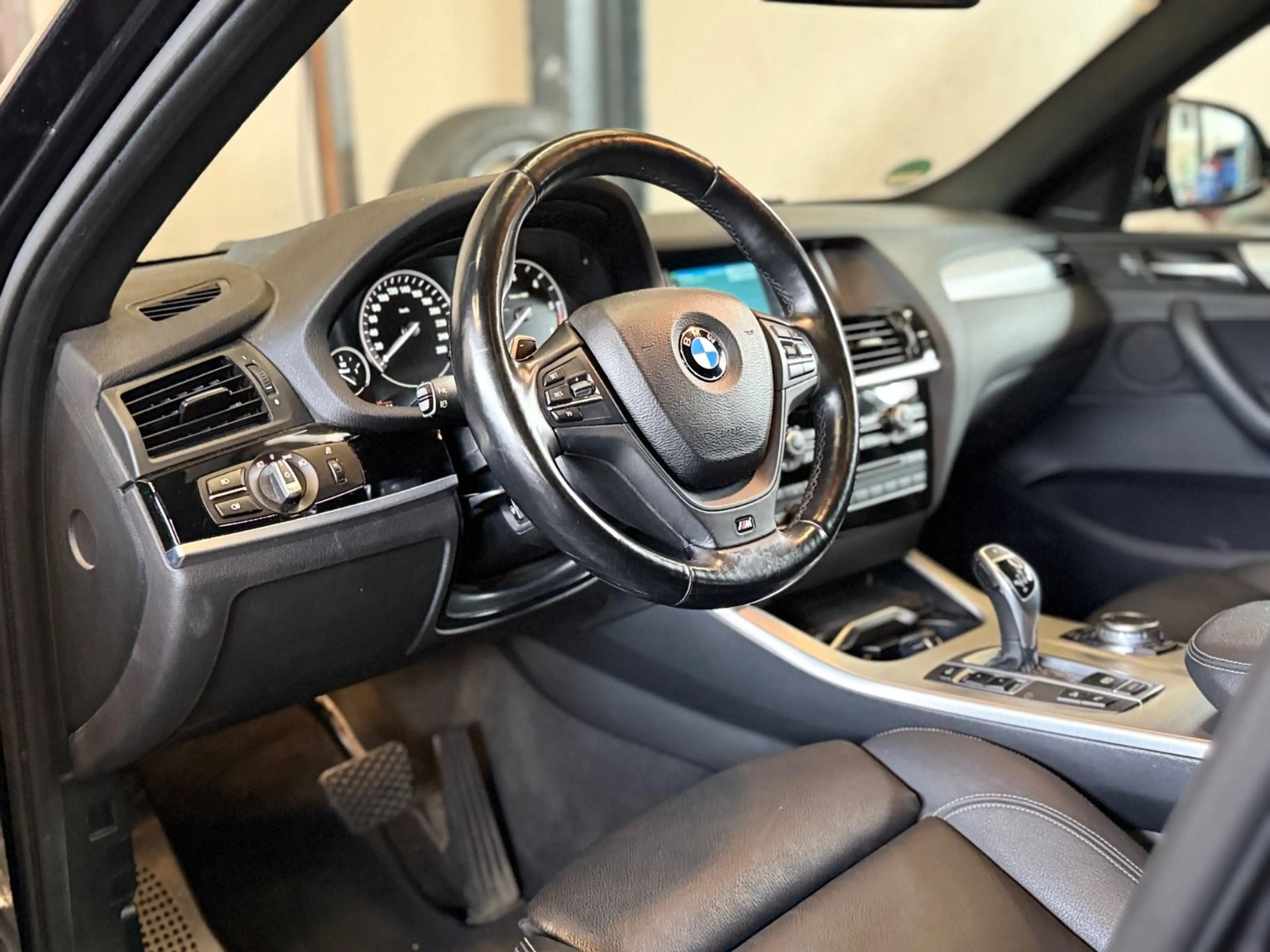 BMW X4 xDrive 30 d Schiebedach/Aus 2.Hand Gepflegt — photo 13