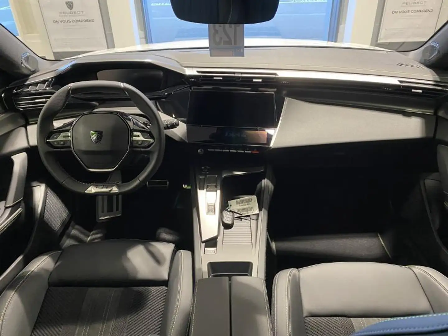Peugeot 308 GT PACK Wit - 2