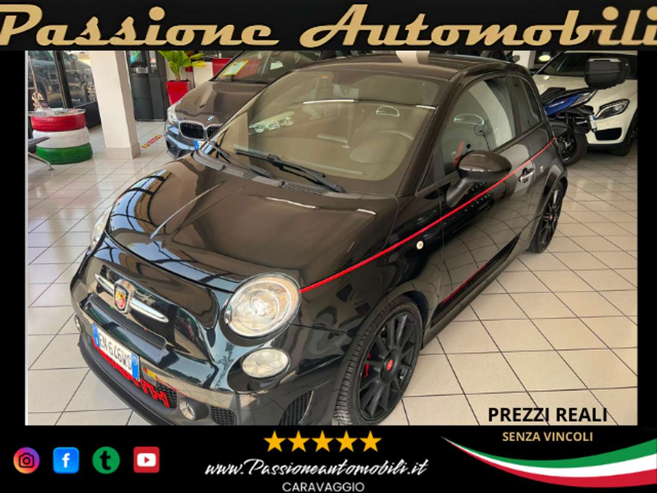 Abarth 500 500 1.4 16v TURBO Custom s/Xenon 135cv AKRAPOVIC