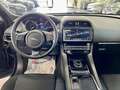 Jaguar F-Pace 2.0d i4 Prestige 180cv auto Blu/Azzurro - thumbnail 11