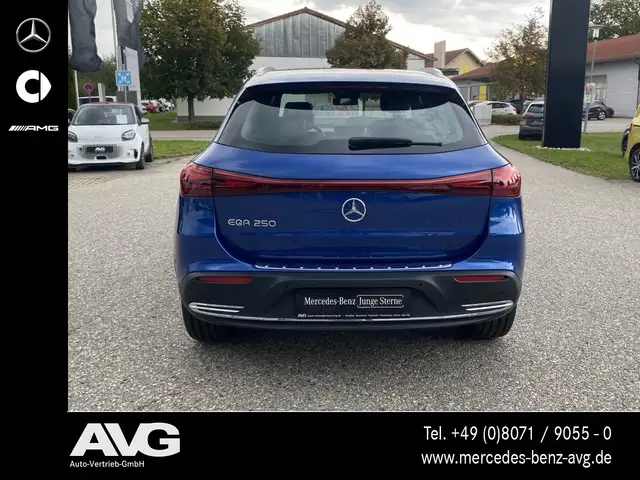 Mercedes-Benz Eqa view 6