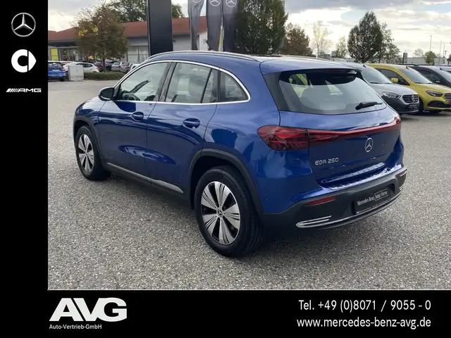 Mercedes-Benz Eqa view 7