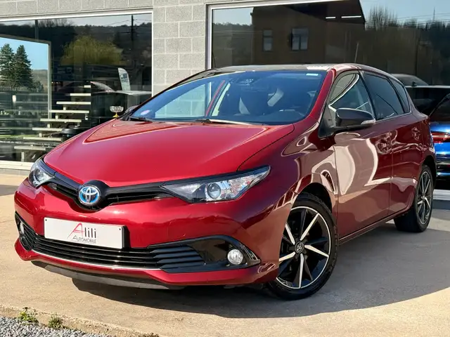 Toyota Auris Auris HEV 1.8i*Black-Edition*Gps*Camera*Garantie*