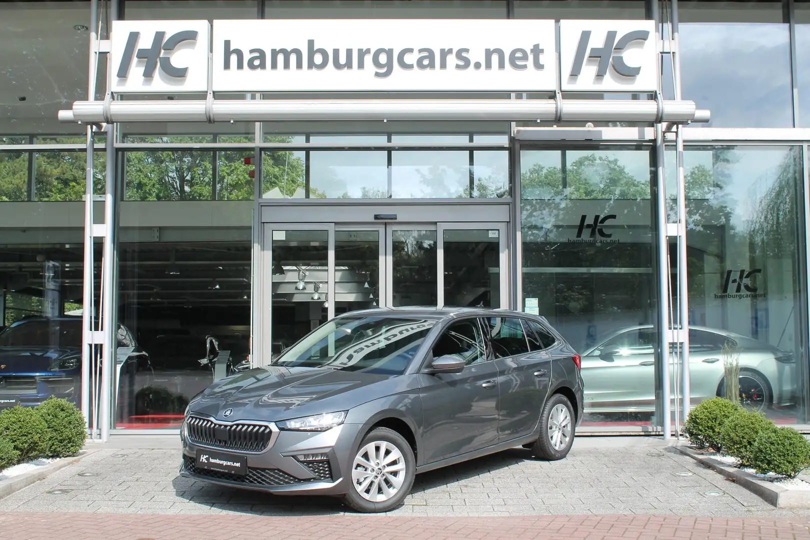 Skoda Scala Selection 1.5 DSG AHK Winter & AssistenzP. Komfort Grau - 2