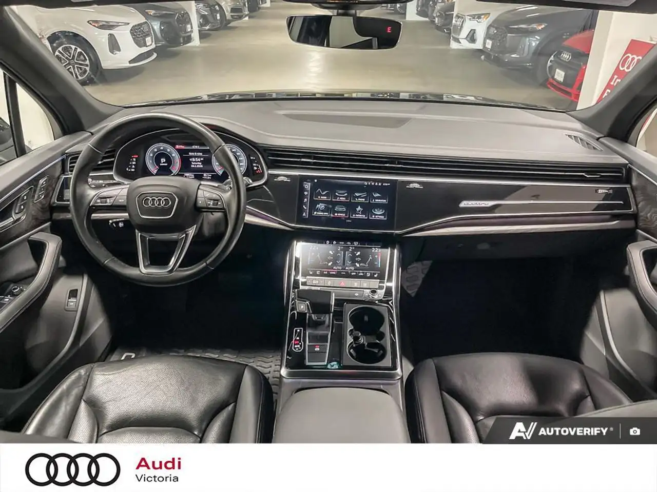 Audi Q7 снимка Audi Q7