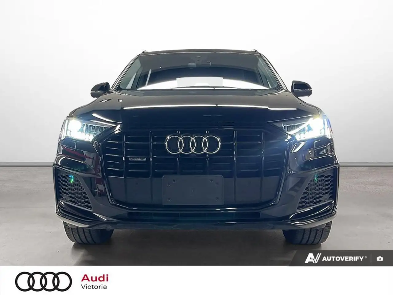 Audi Q7 снимка Audi Q7