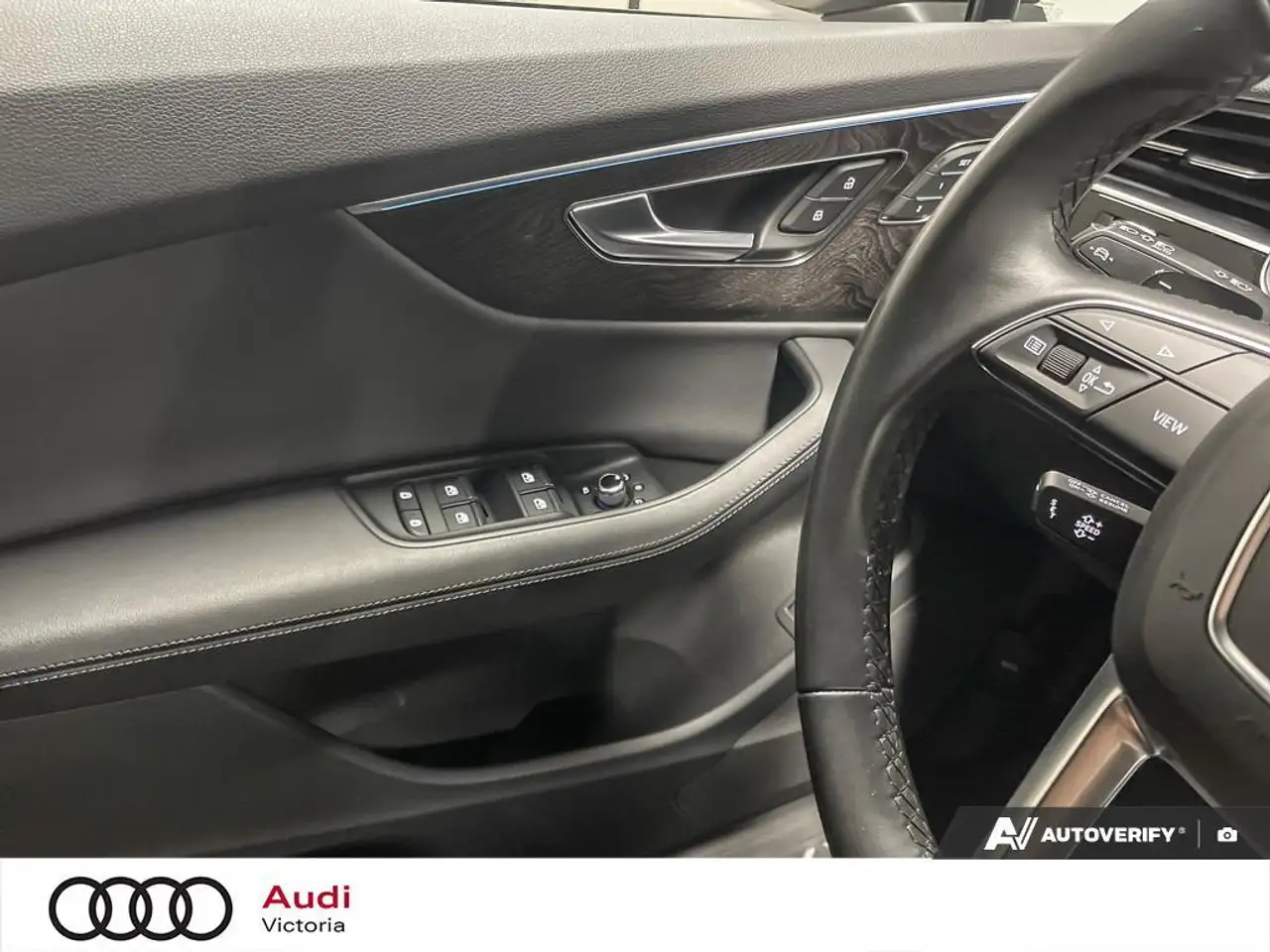 Audi Q7 снимка Audi Q7