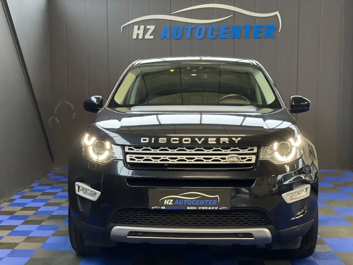 Land Rover Discovery Sport HSE Luxury 4WD*PANO*AHK*TV*LED Чорний - 2