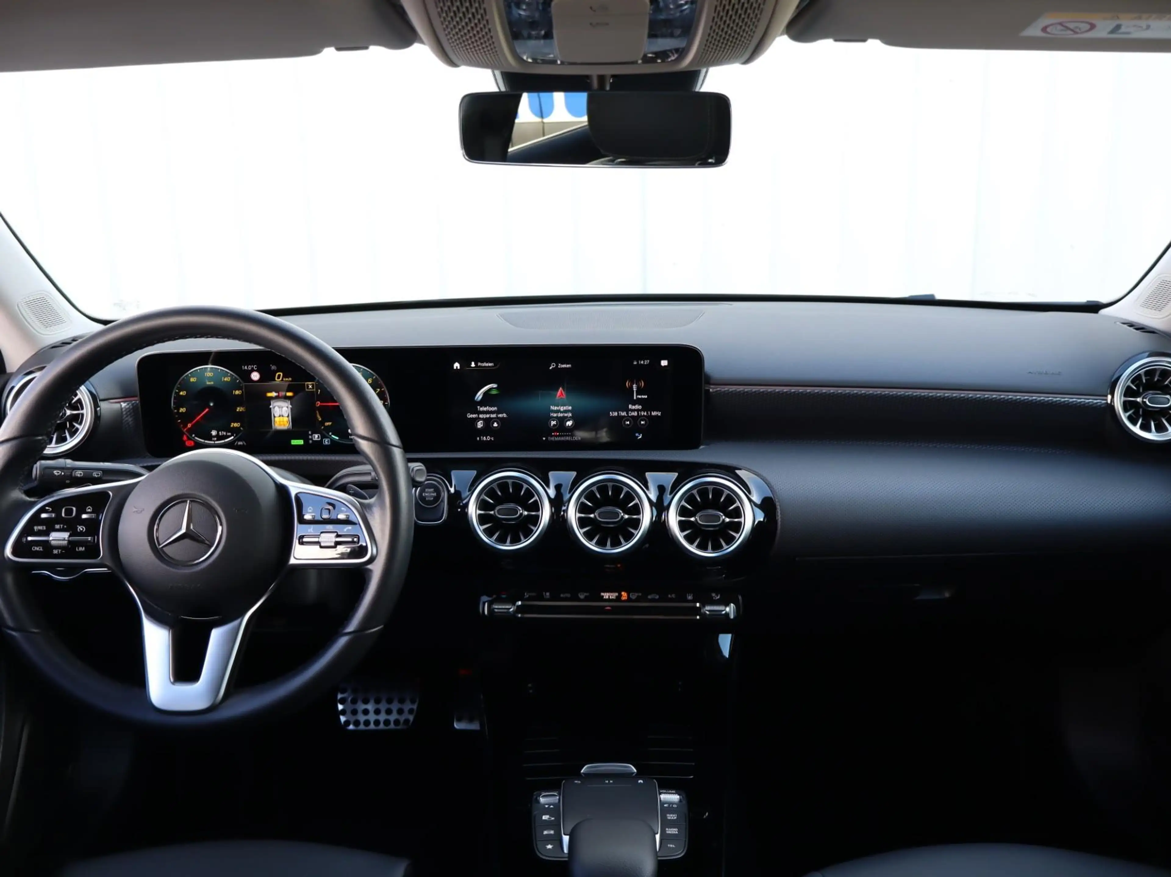 Mercedes-Benz A 250 e 217pk | SoH 92% | Achteruitrijcamera | Cruise Co — photo 5