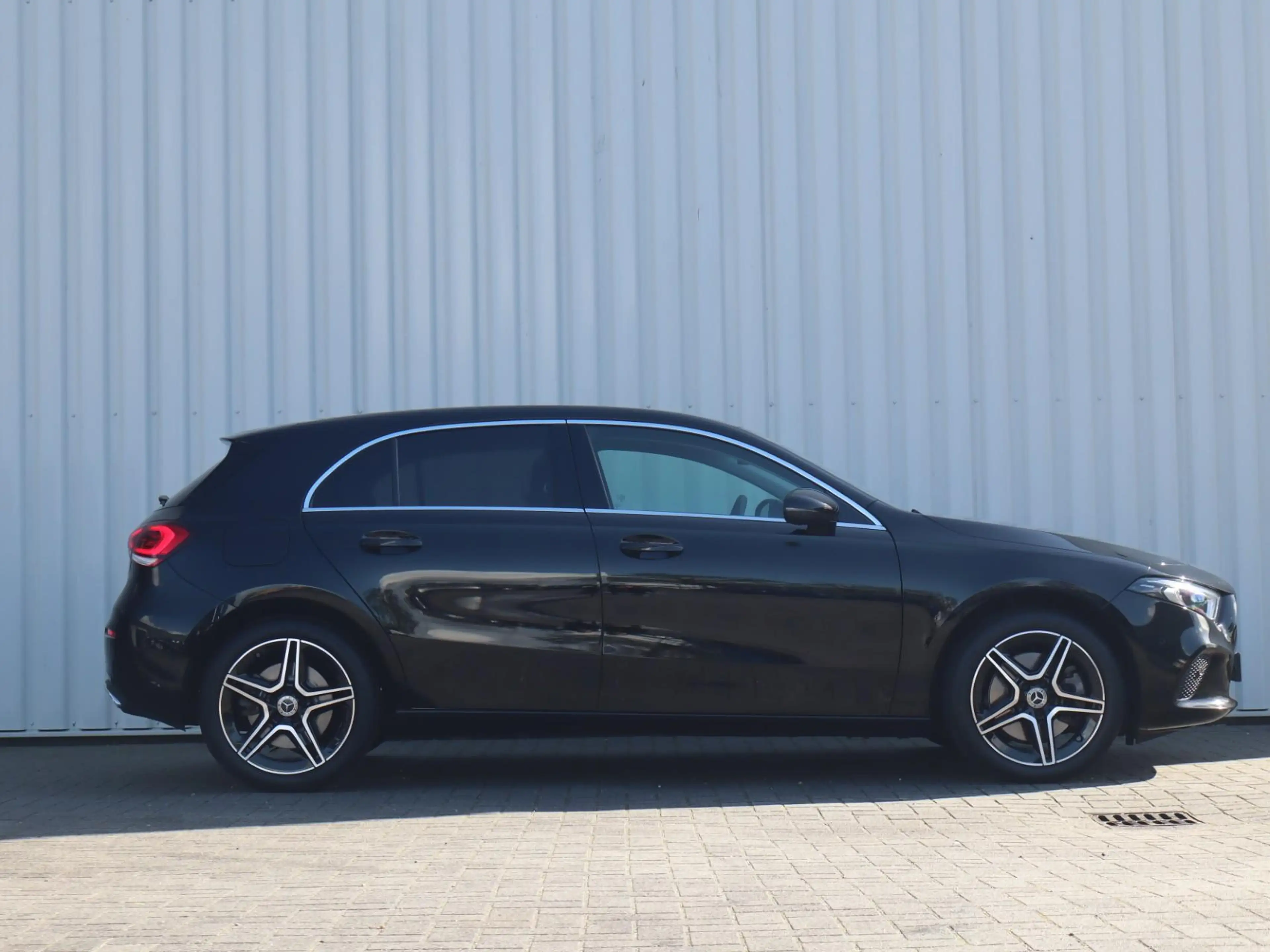 Mercedes-Benz A 250 e 217pk | SoH 92% | Achteruitrijcamera | Cruise Co — photo 3