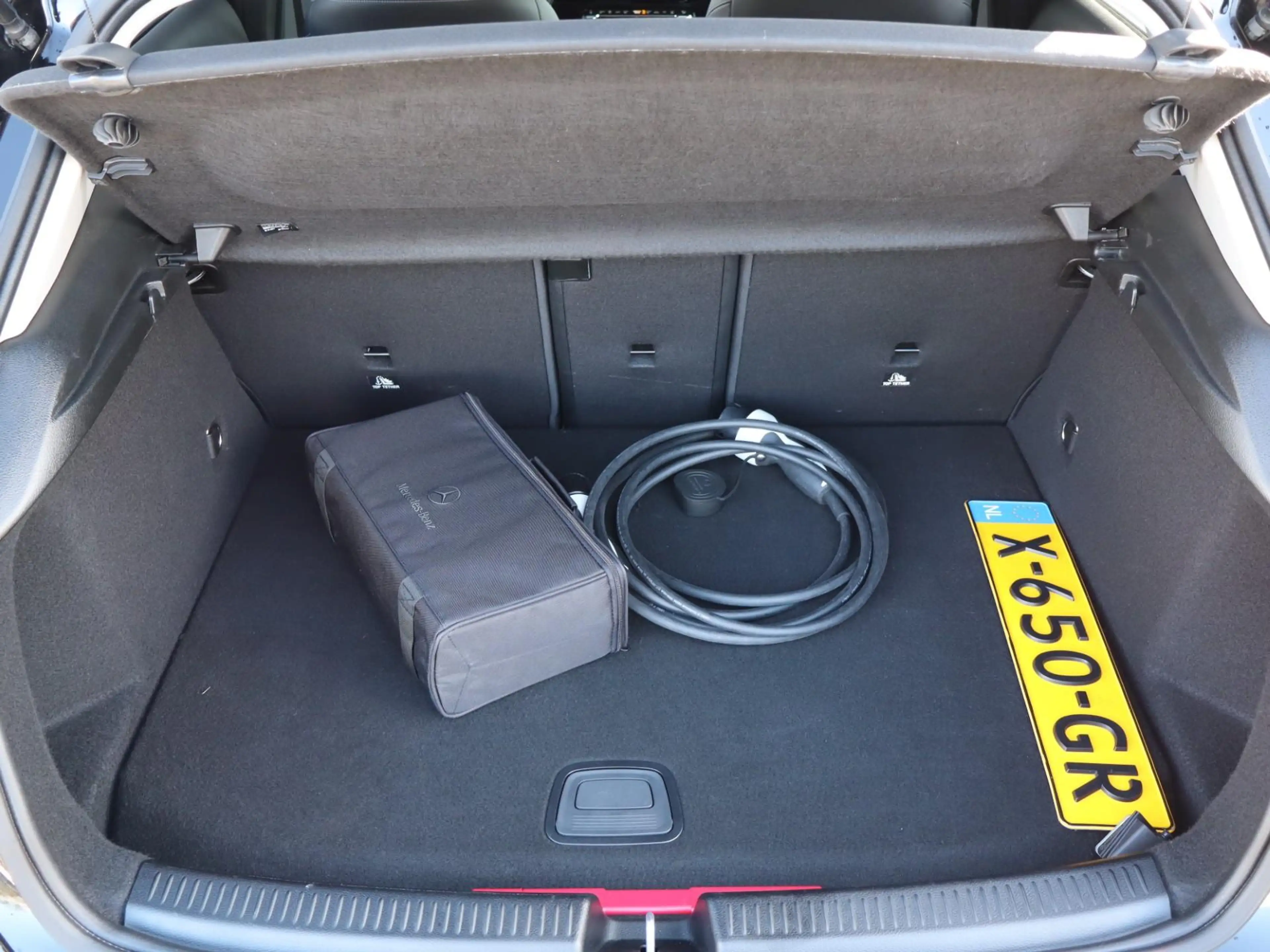 Mercedes-Benz A 250 e 217pk | SoH 92% | Achteruitrijcamera | Cruise Co — photo 15