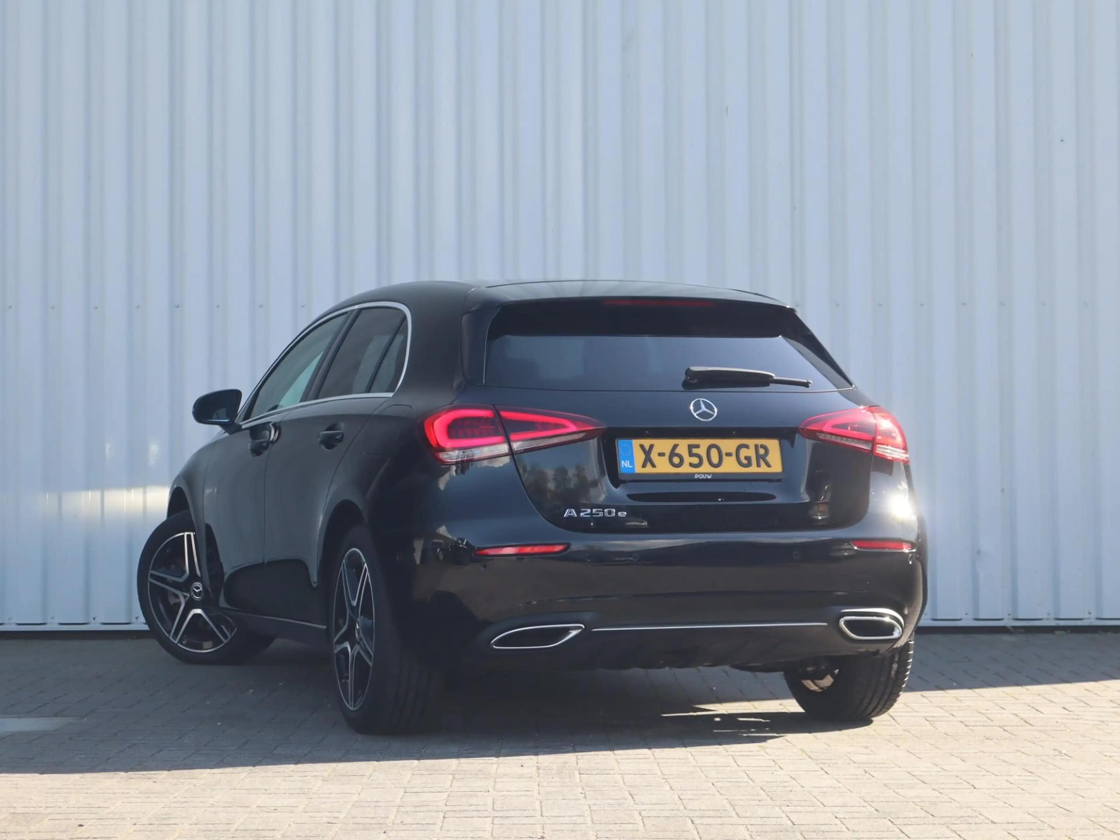 Mercedes-Benz A 250 e 217pk | SoH 92% | Achteruitrijcamera | Cruise Co — photo 13