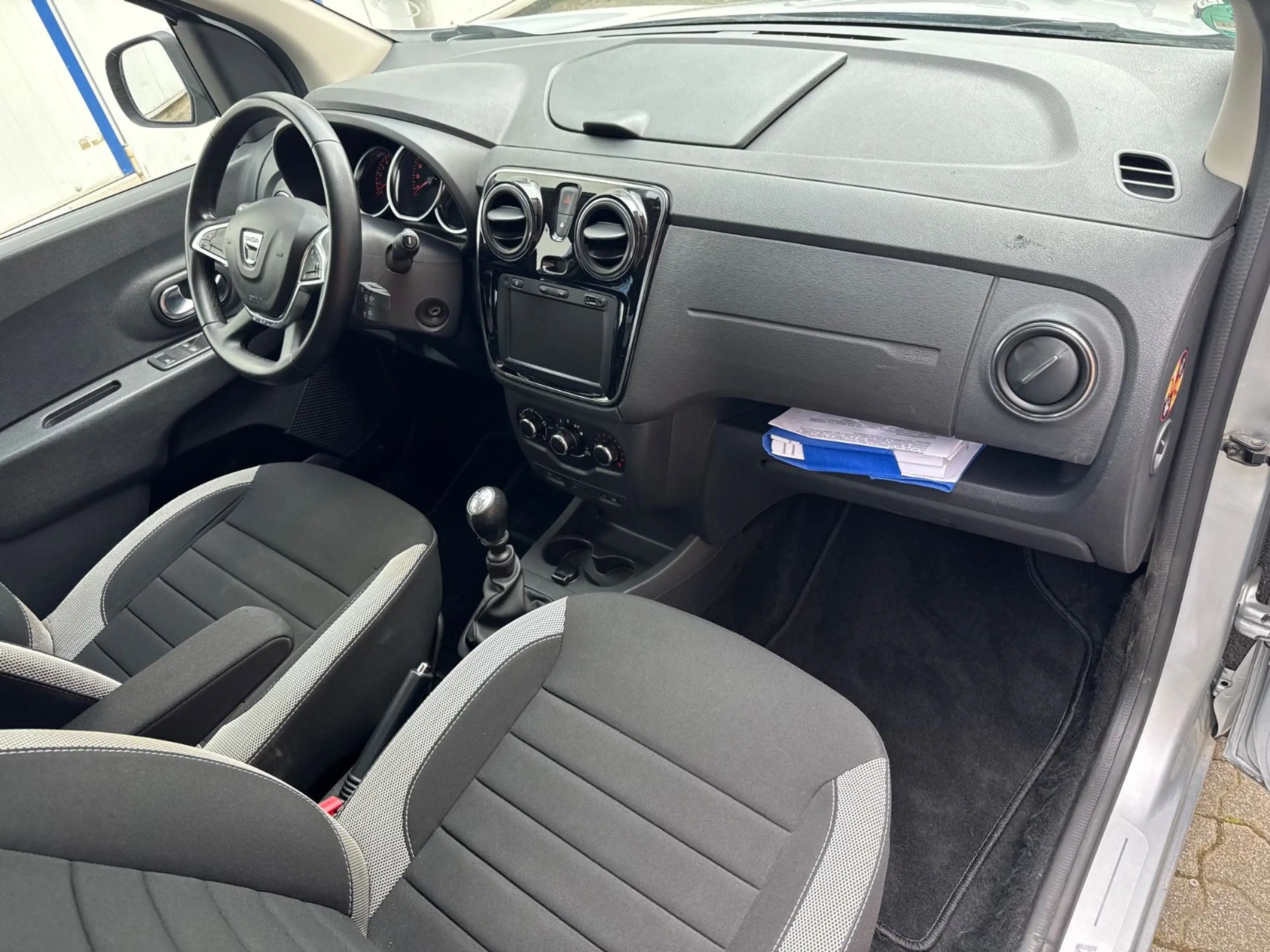 Dacia Lodgy Stepway Plus*Garantie*PDC*7-Sitzer*1-Hand* — photo 10