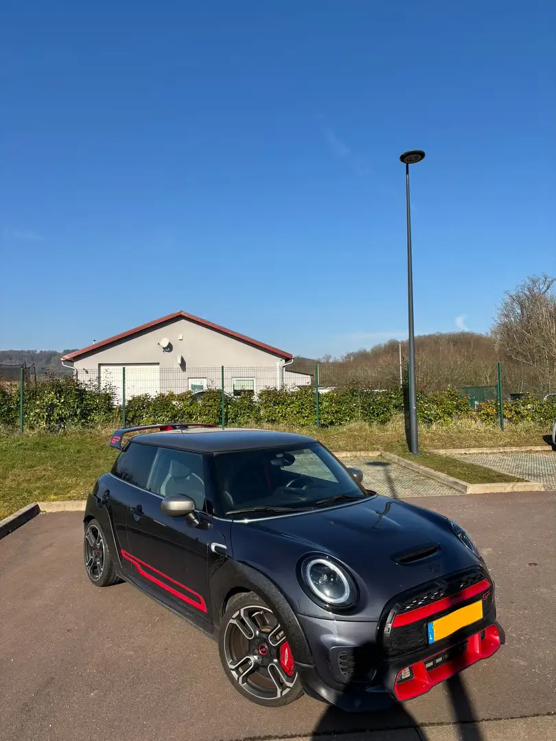 MINI John Cooper Works Hatch 3 Portes 306 ch BVA8 GP Ultimate Šedá - 1