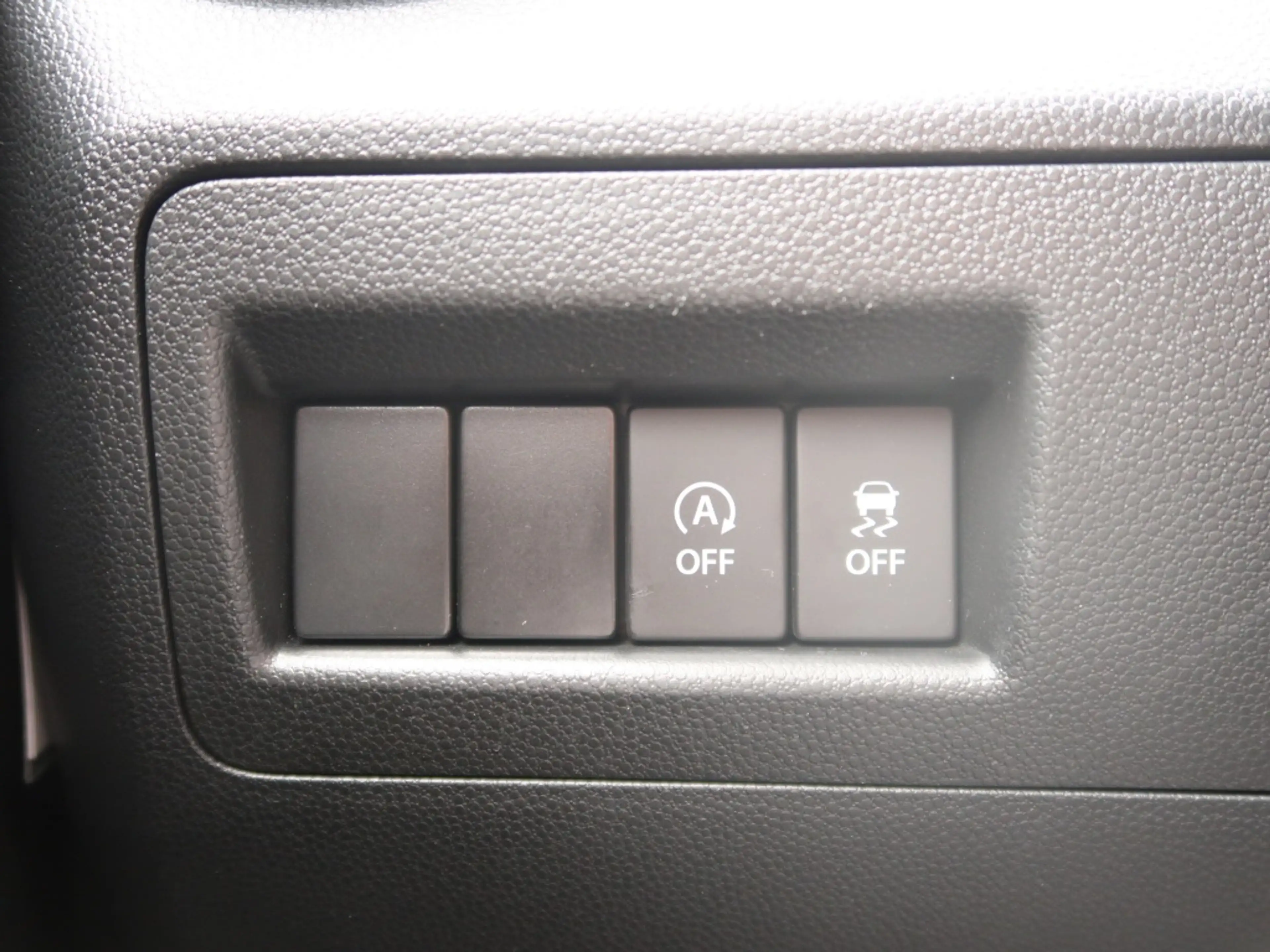 Suzuki Ignis 1.2 Smart Hybrid Automaat Select — photo 11