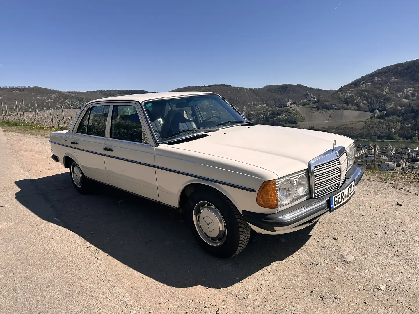 Mercedes-Benz E 250 klima  servo White - 1