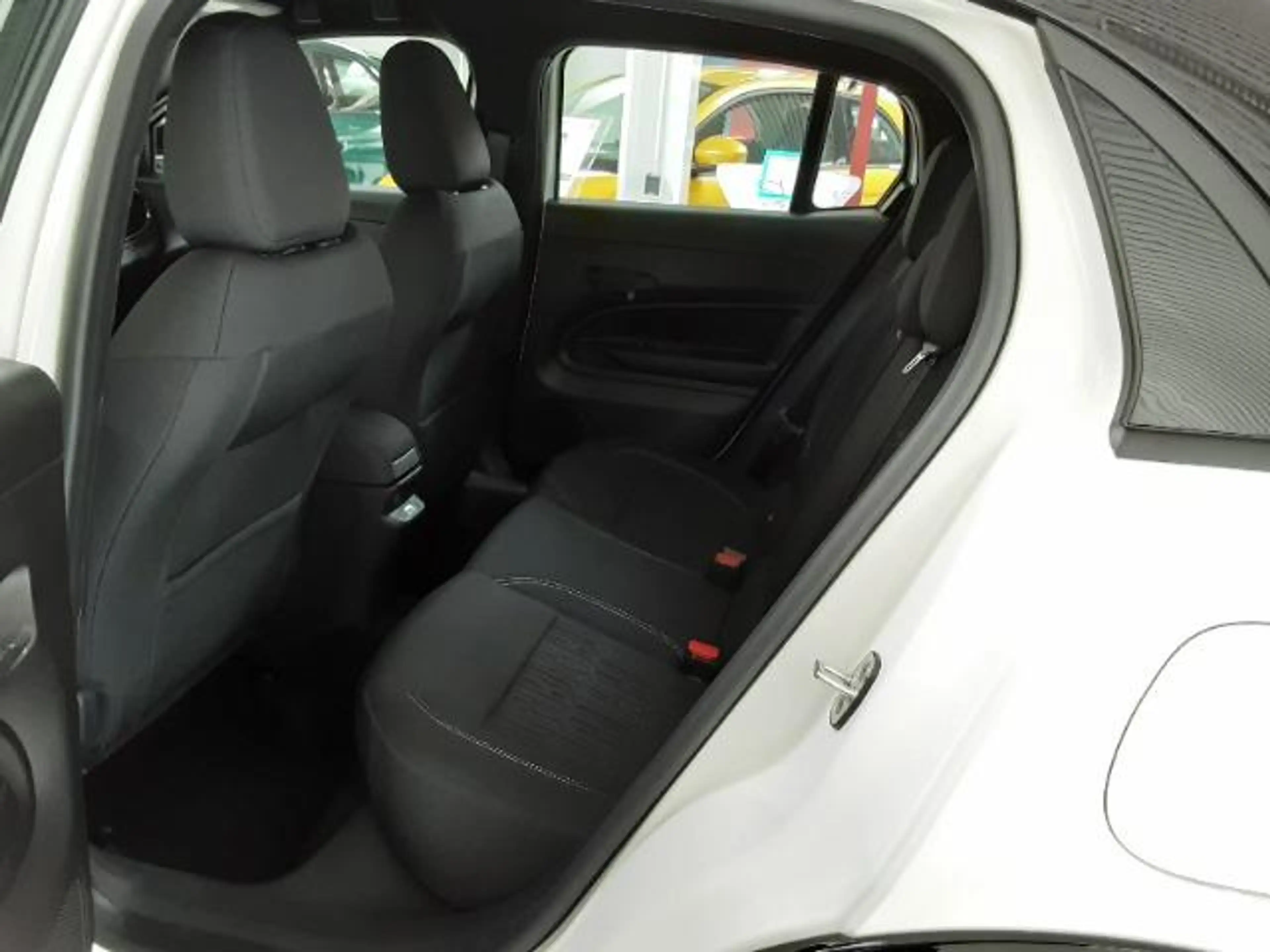 Fiat 600 1.2 Street Edition 1.2  AutoAndroid - 18 Zoll Alus — photo 8