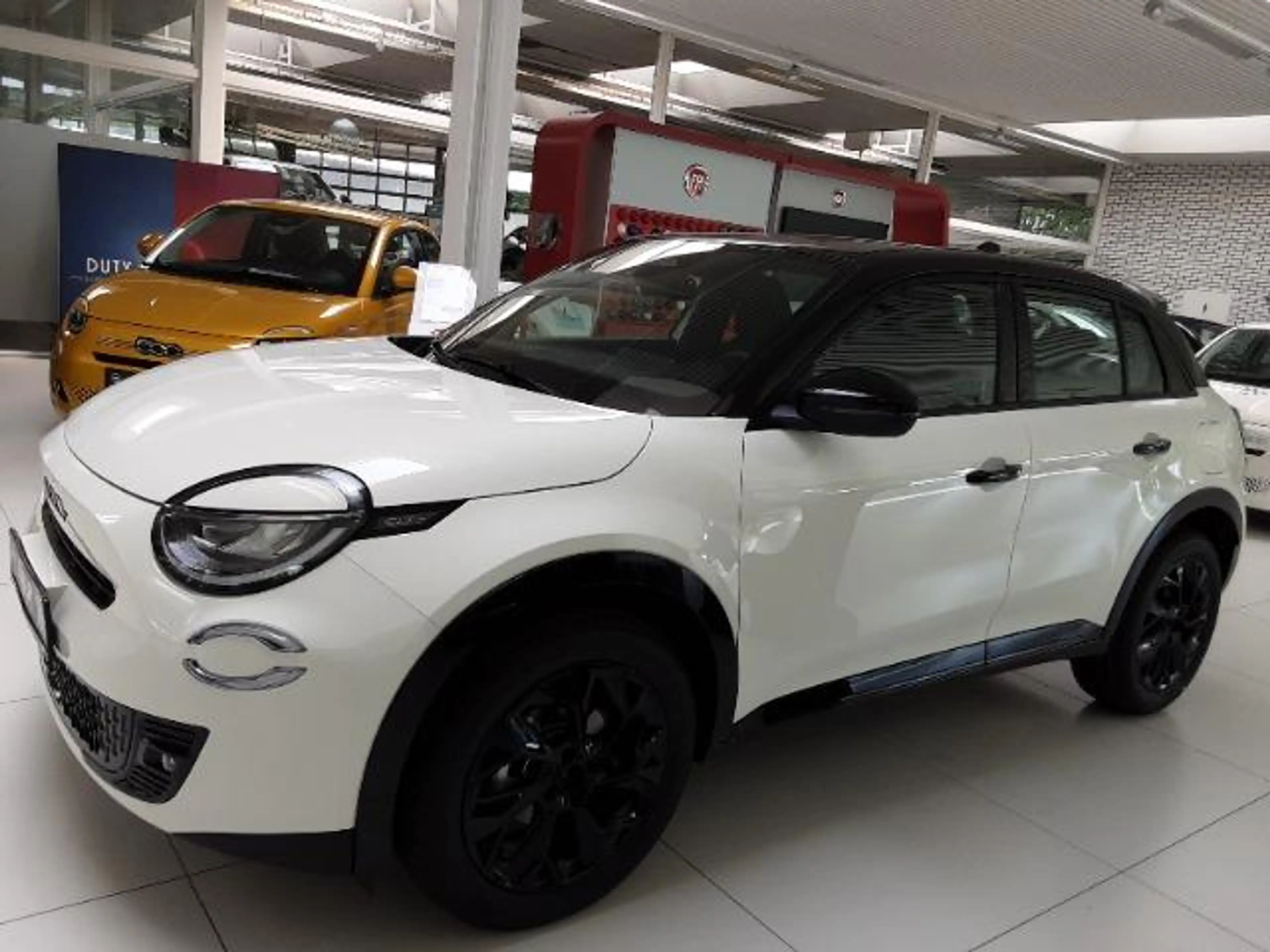 Fiat 600 1.2 Street Edition 1.2  AutoAndroid - 18 Zoll Alus — photo 2