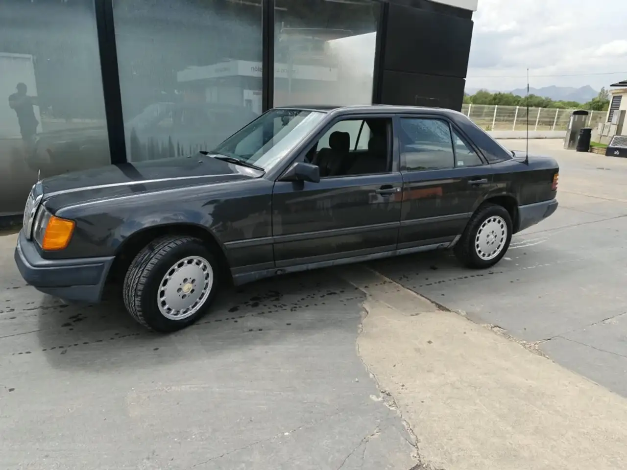 Mercedes-Benz 260 300D 4Matic, foto 5