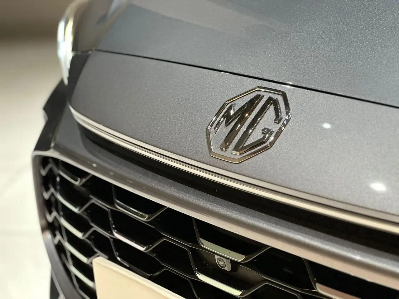 MG ZS 1.5 hybrid+ Luxury auto, миниатюра 16