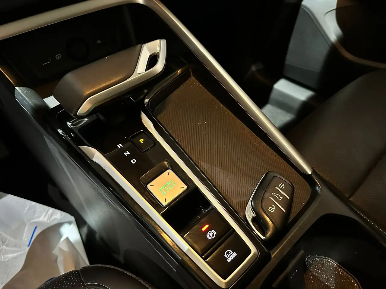 MG ZS 1.5 hybrid+ Luxury auto, миниатюра 13